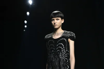 Look 17